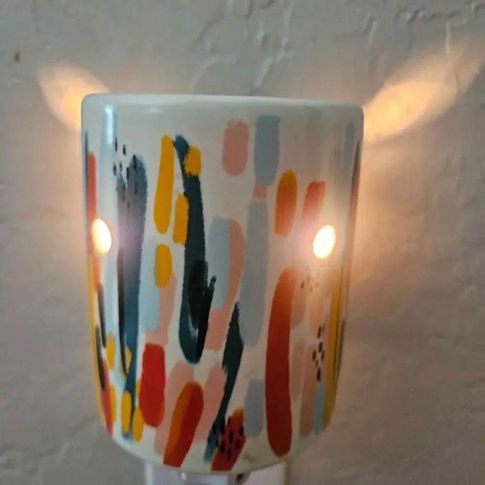 Scentsy Brushstrokes Mini Wax Warmer